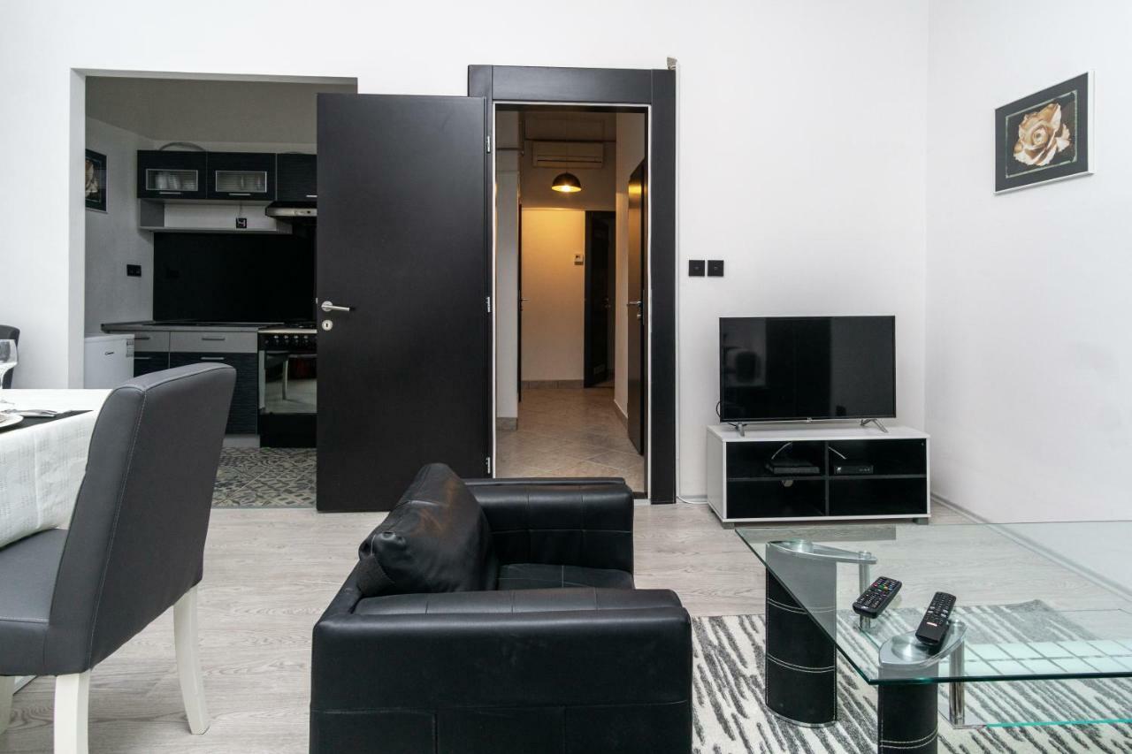 Apartman Ambasador Ζάγκρεμπ Εξωτερικό φωτογραφία