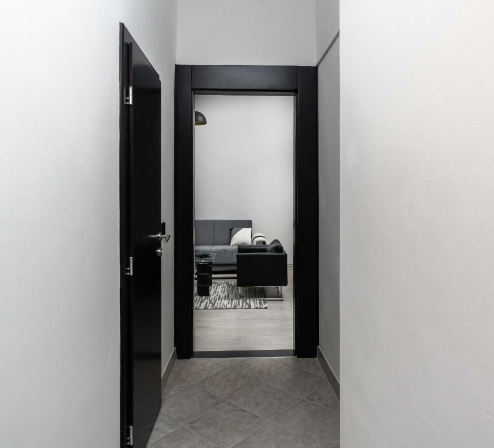 Apartman Ambasador Ζάγκρεμπ Εξωτερικό φωτογραφία